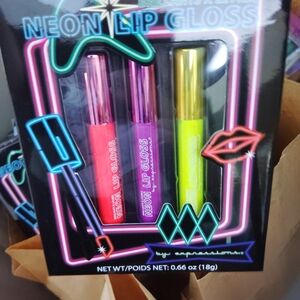 Lip gloss